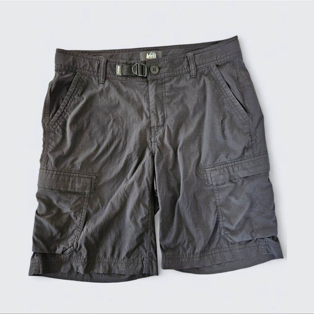 REI Women's Cargo Shorts in Charcoal Gray with Adjustable Belt